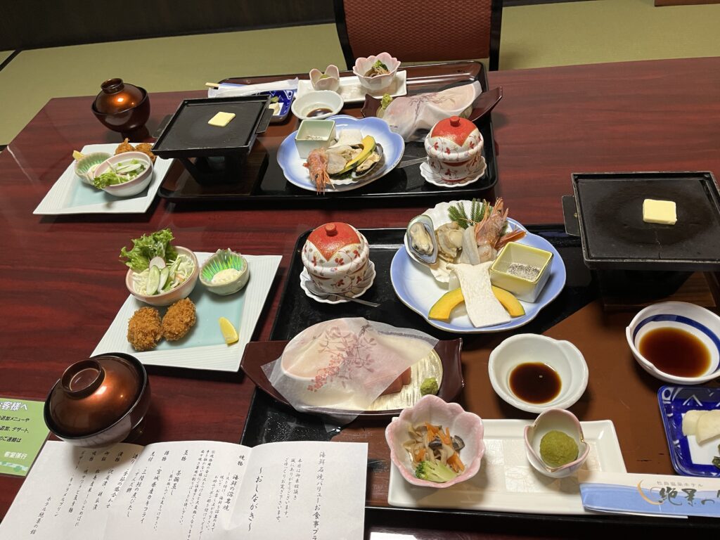 松島温泉ホテル絶景の館、部屋食でいただく夕食(子連れ旅)