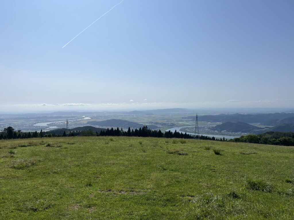 上品山からの景色、北上川のうねりが美しい