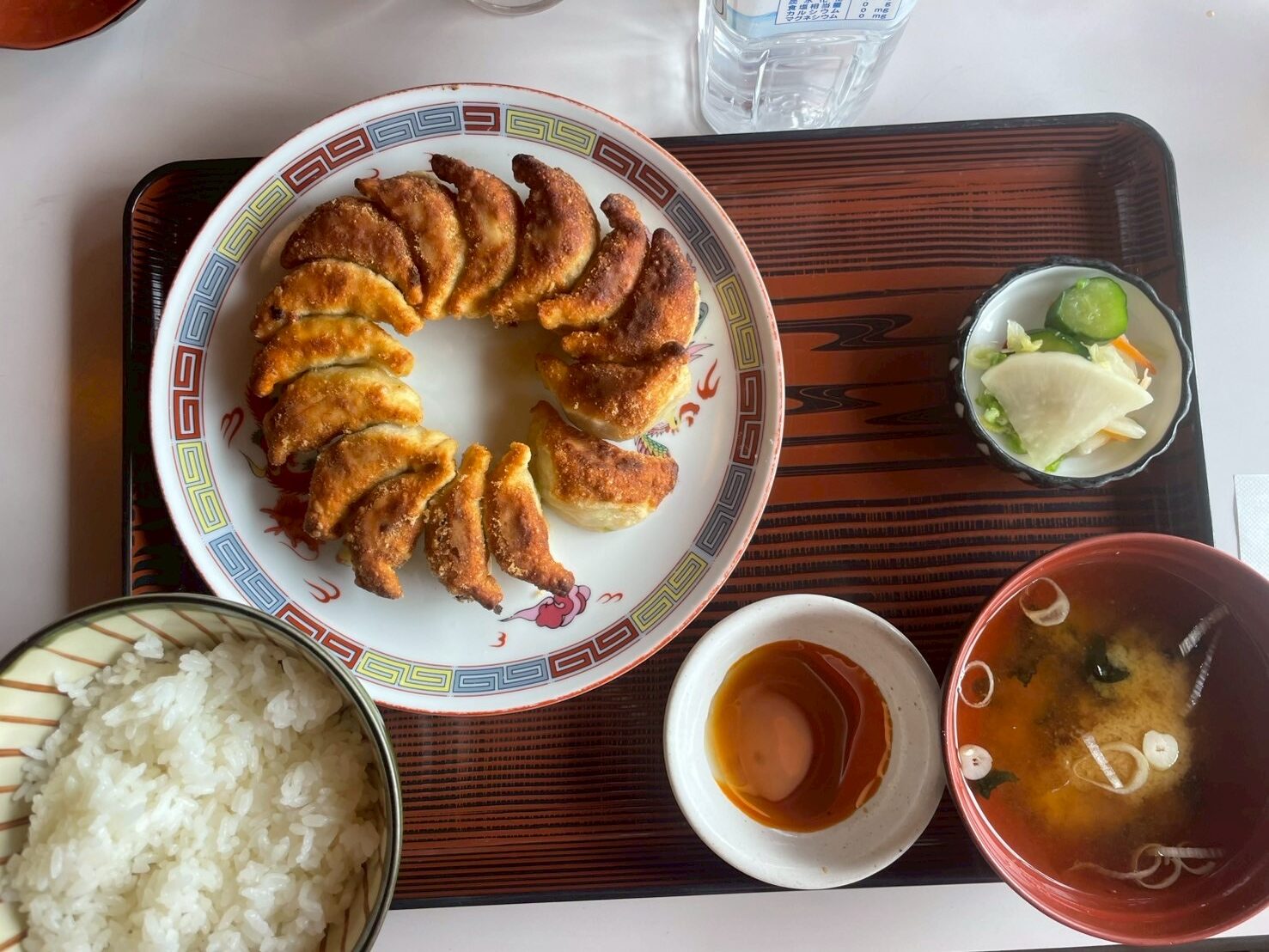 子連れ岩手旅行で訪れた昭和レトロなマルカン大食堂の餃子定食